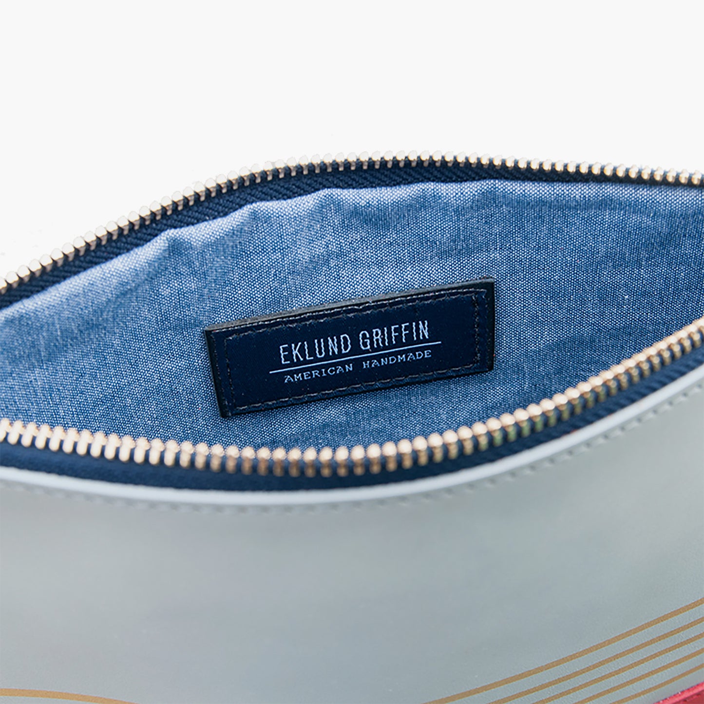 Buoy block clutch in Gull Gray + Coral Red